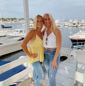 Meet your Posher, Leah